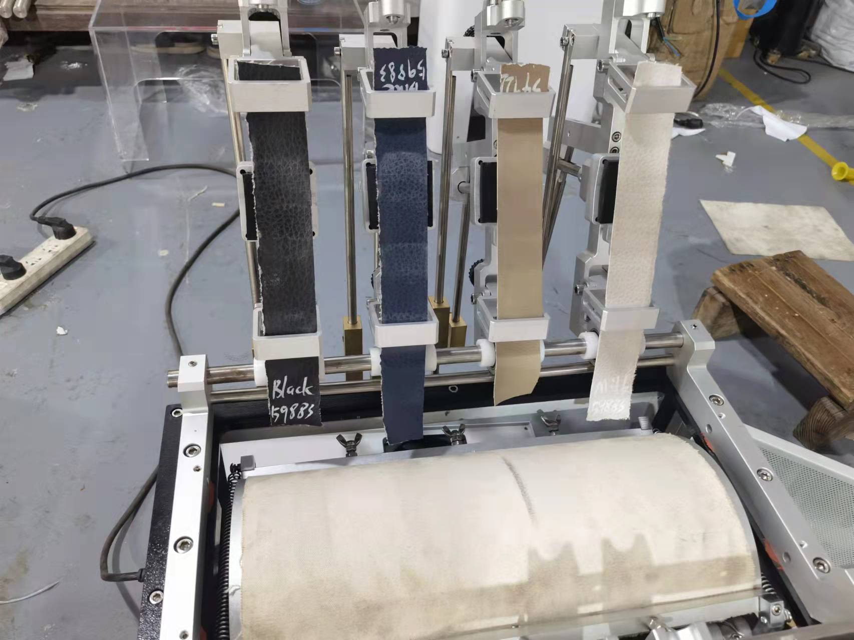 Производитель динамический кожаный тестер для лабораторной резины