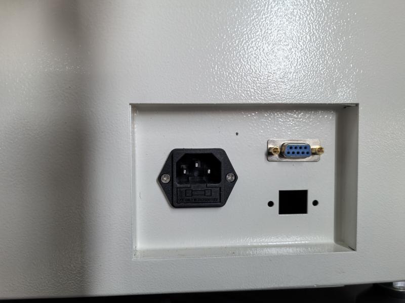 Цифровая универсальная машина для испытания на растяжение резиновых материалов